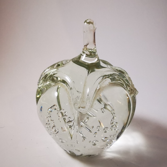 Vintage Clear Art Glass Strawberry Paper Weight - Picture 3 of 10